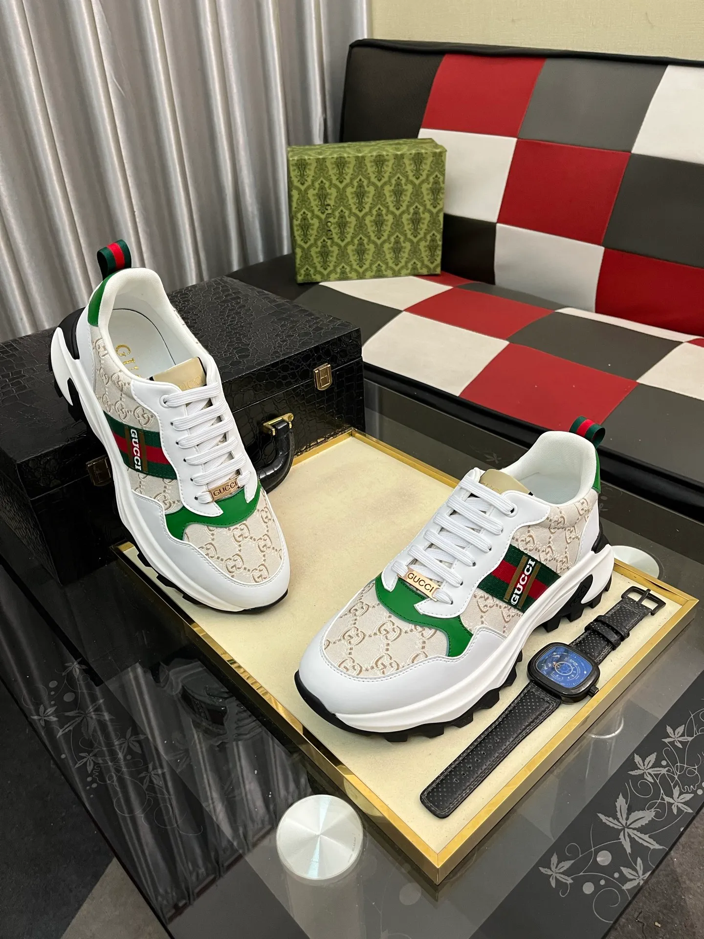 Men's shoes 💰458⌚️⌚️ Gucci •Gucci original quality. ~ Unique modern style sneakers. 🏃A must-have casual shoe for trendy men😍😍 Original brand imported from Italy, imported original leather, sheep lining (refuses to discolor and grind feet) Sole: Original sole provided by the original factory, French lazy style design ⚠️Fit to the feet, original quality attached, super comfortable original sole, code number: 38-444️⃣Colors available